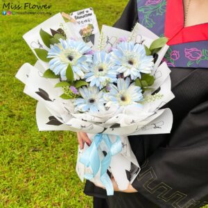 Haloed Honor ~ Fresh Flower 鲜花