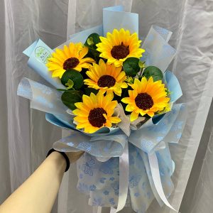 AF05 - Noir Vibrance ~ Artificial Flowers 仿真花
