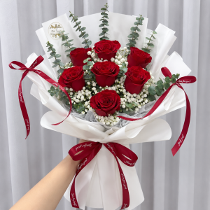 RS96 - Ruby Blooms ~ Fresh Flower 鲜花