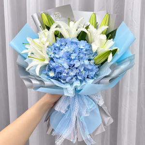 MX67 - Luna Bleu ~ Fresh Flower 鲜花